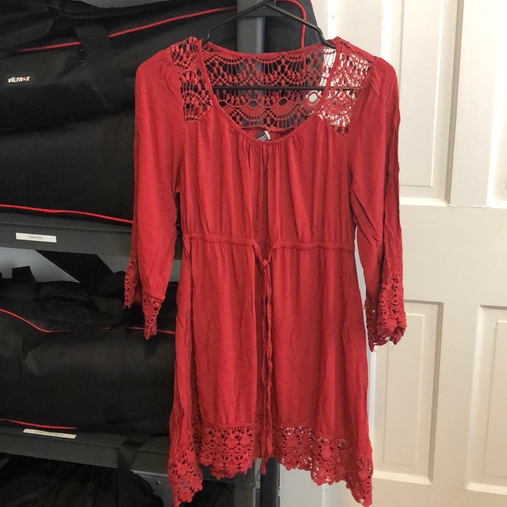 Dark Rust Flowy Dress w Lace